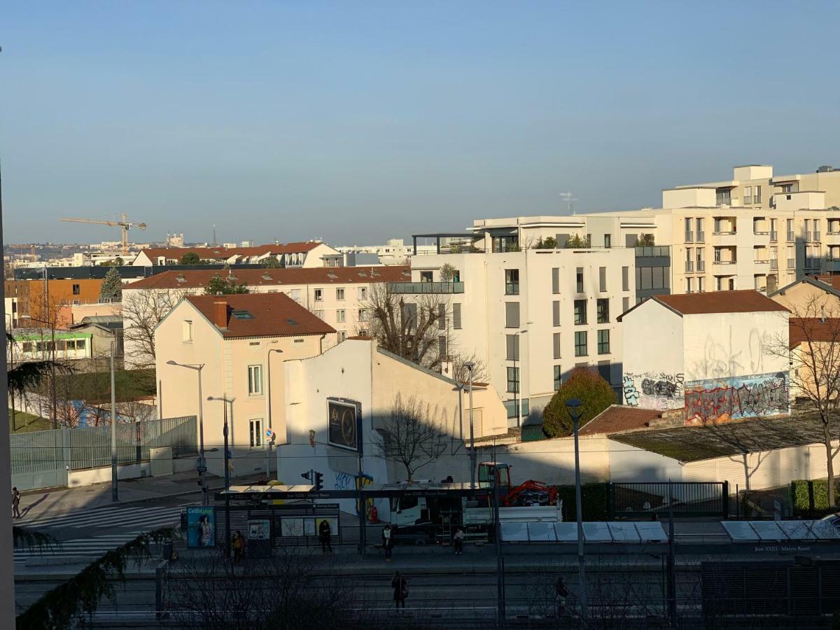 Appartement Woézon Na Mi à Lyon Extérieur photo